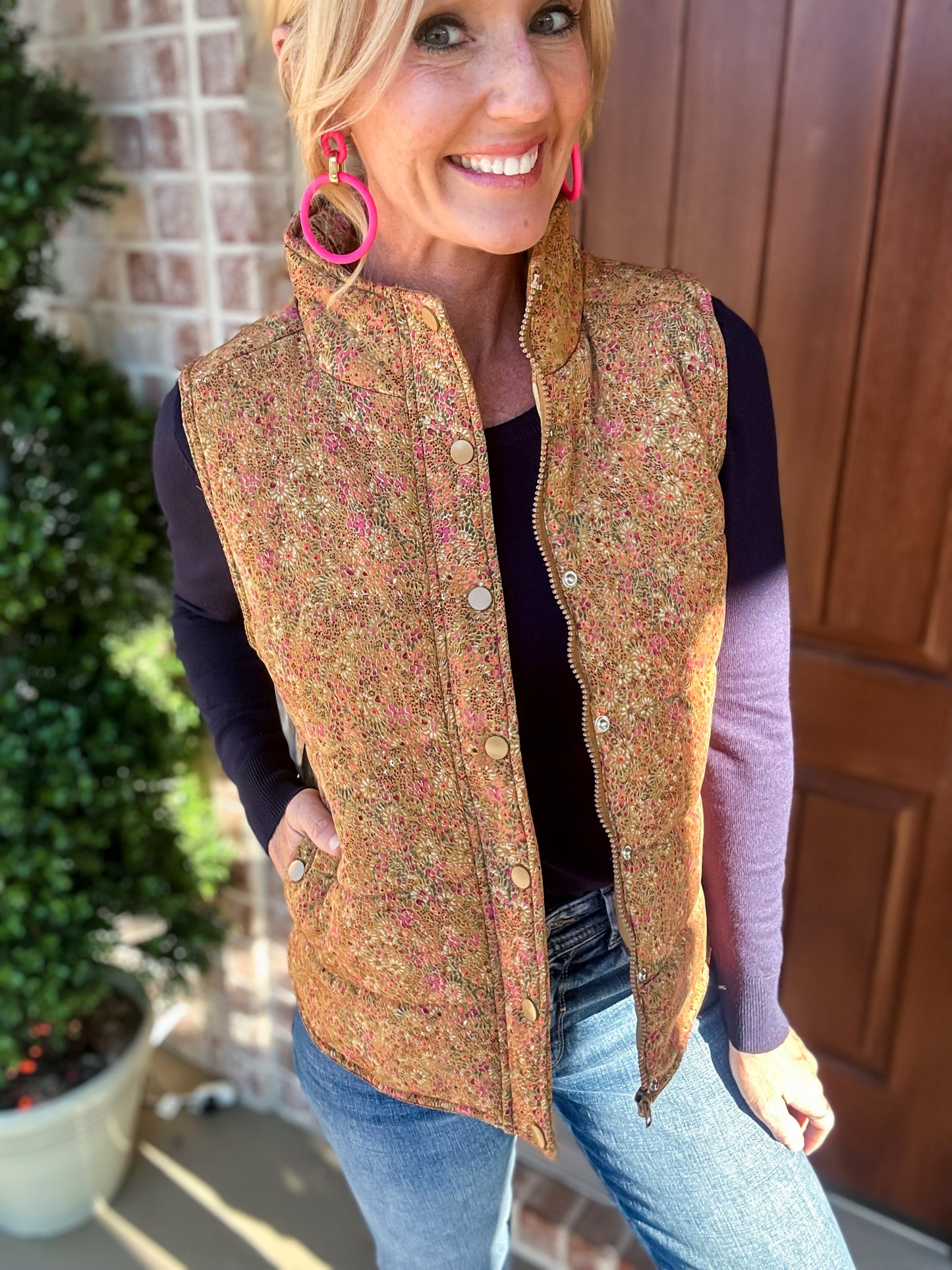 Fantasy Floral Print Padded Vest