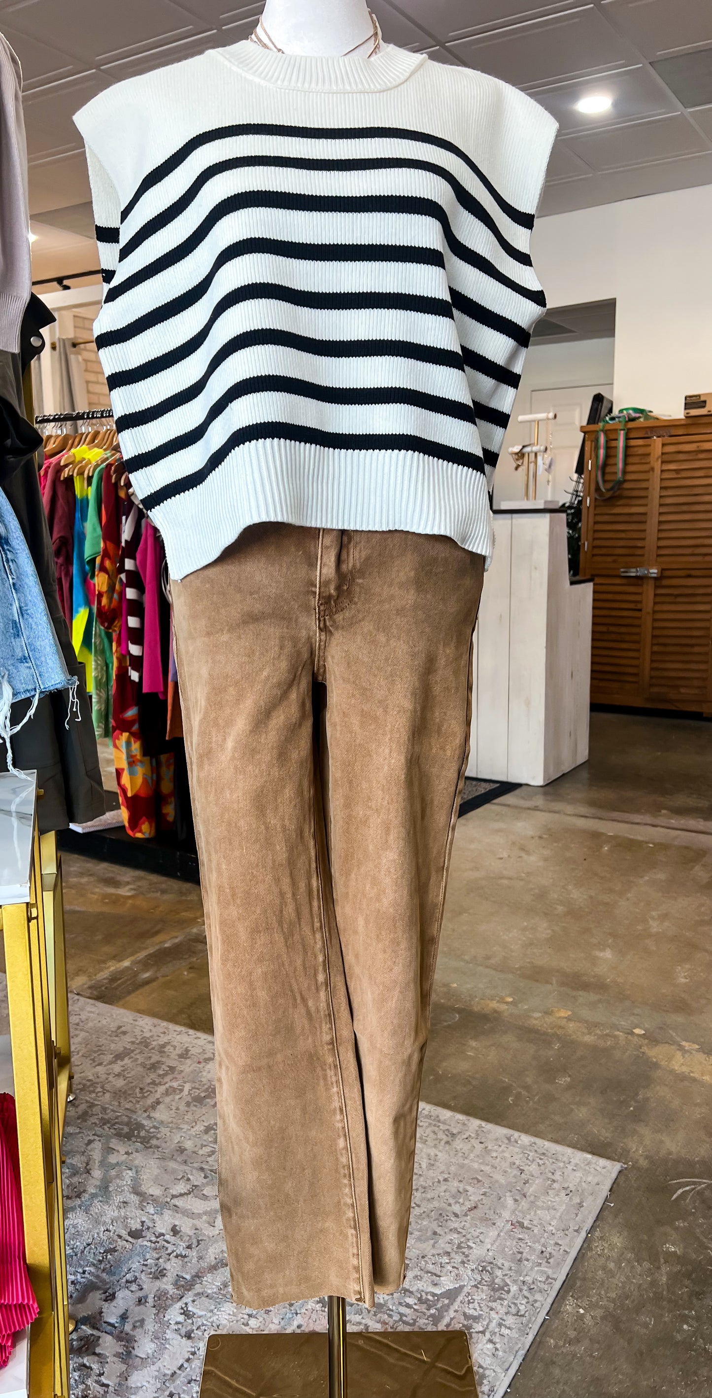 Stretch Straight Crops -- FALL