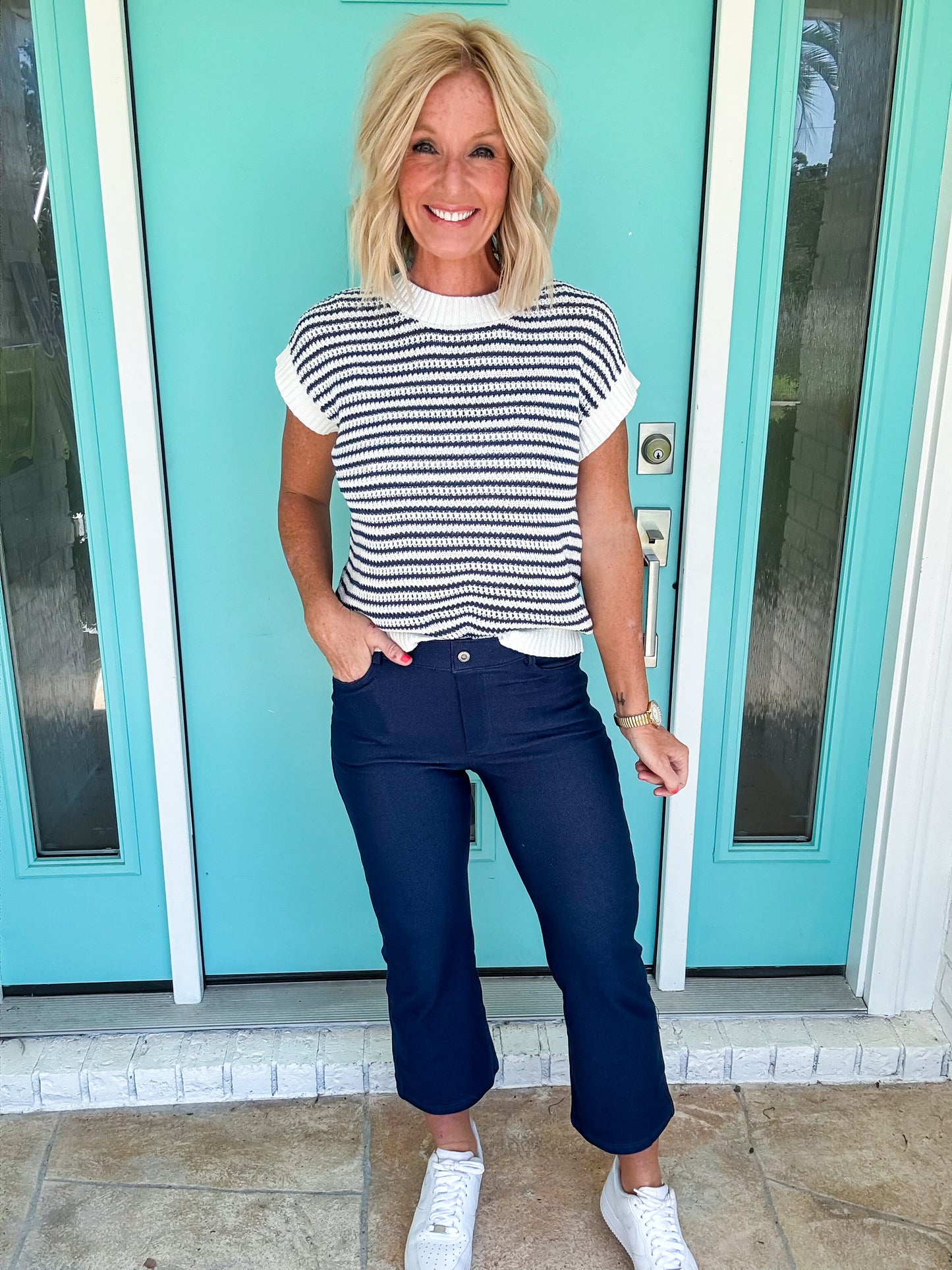 Straight & Stretchy Cropped Pants
