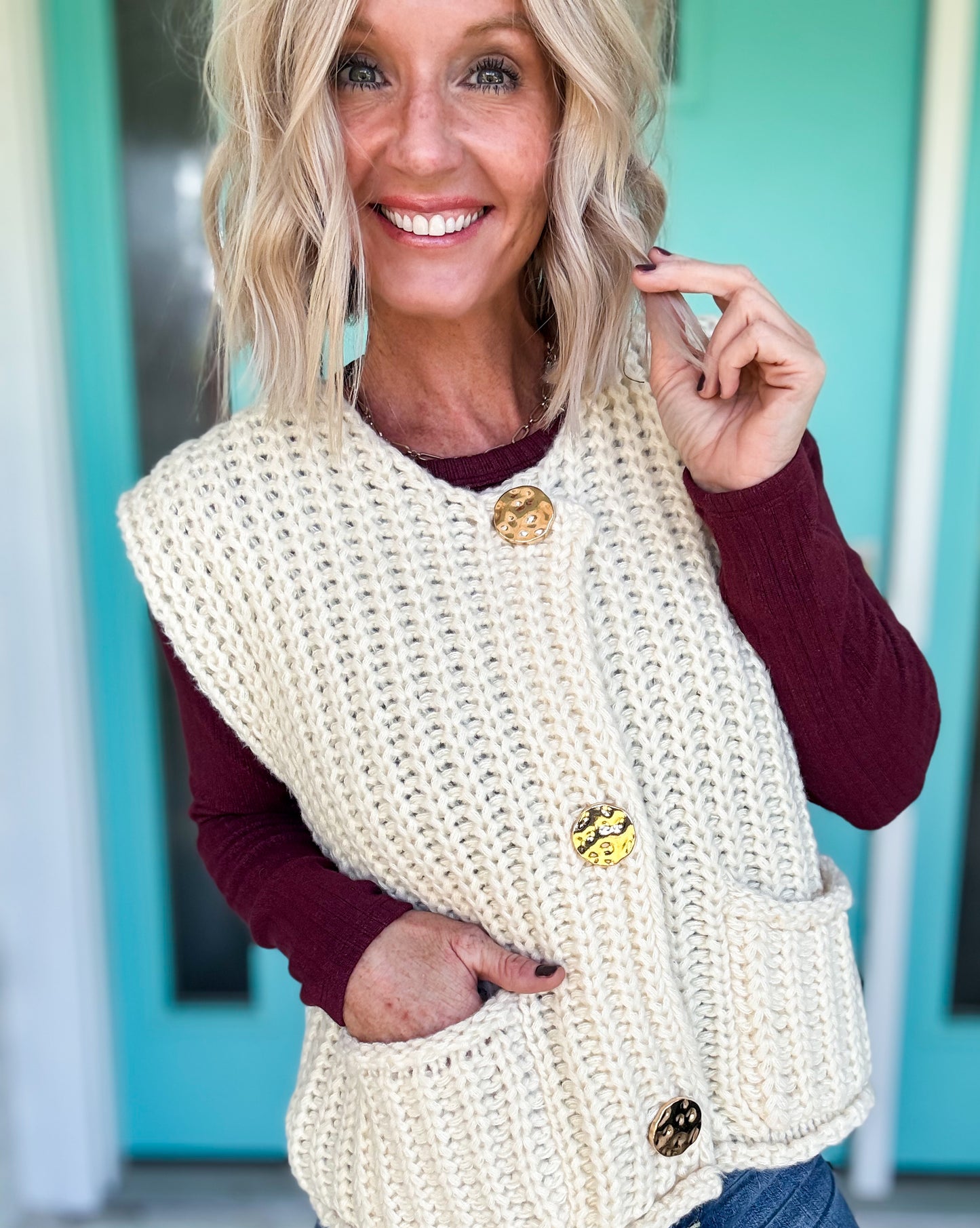 Frosted Cream Sweater Vest