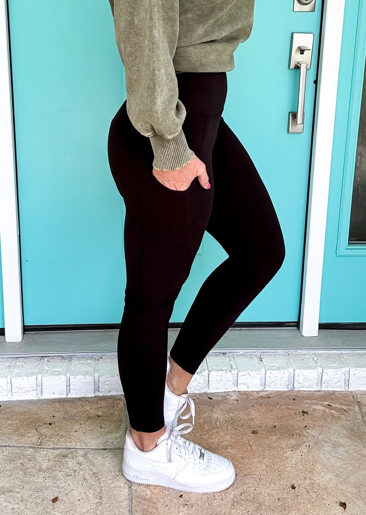 Black Butter Leggings w/ Pockets