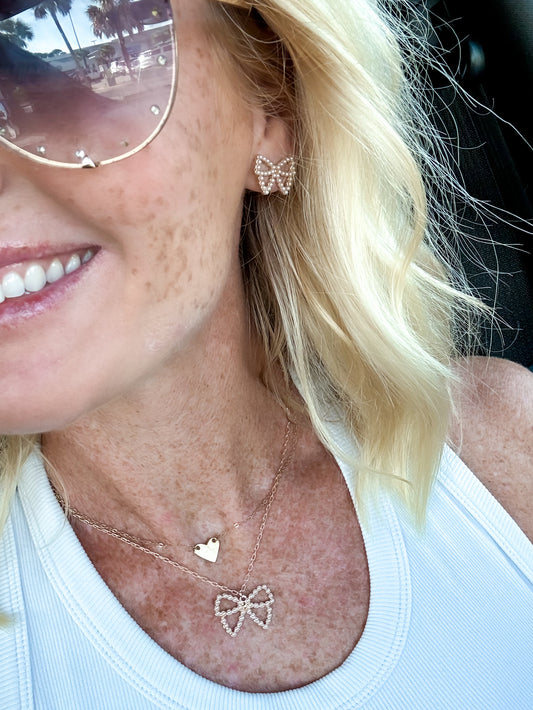 Pearl Bow Necklace