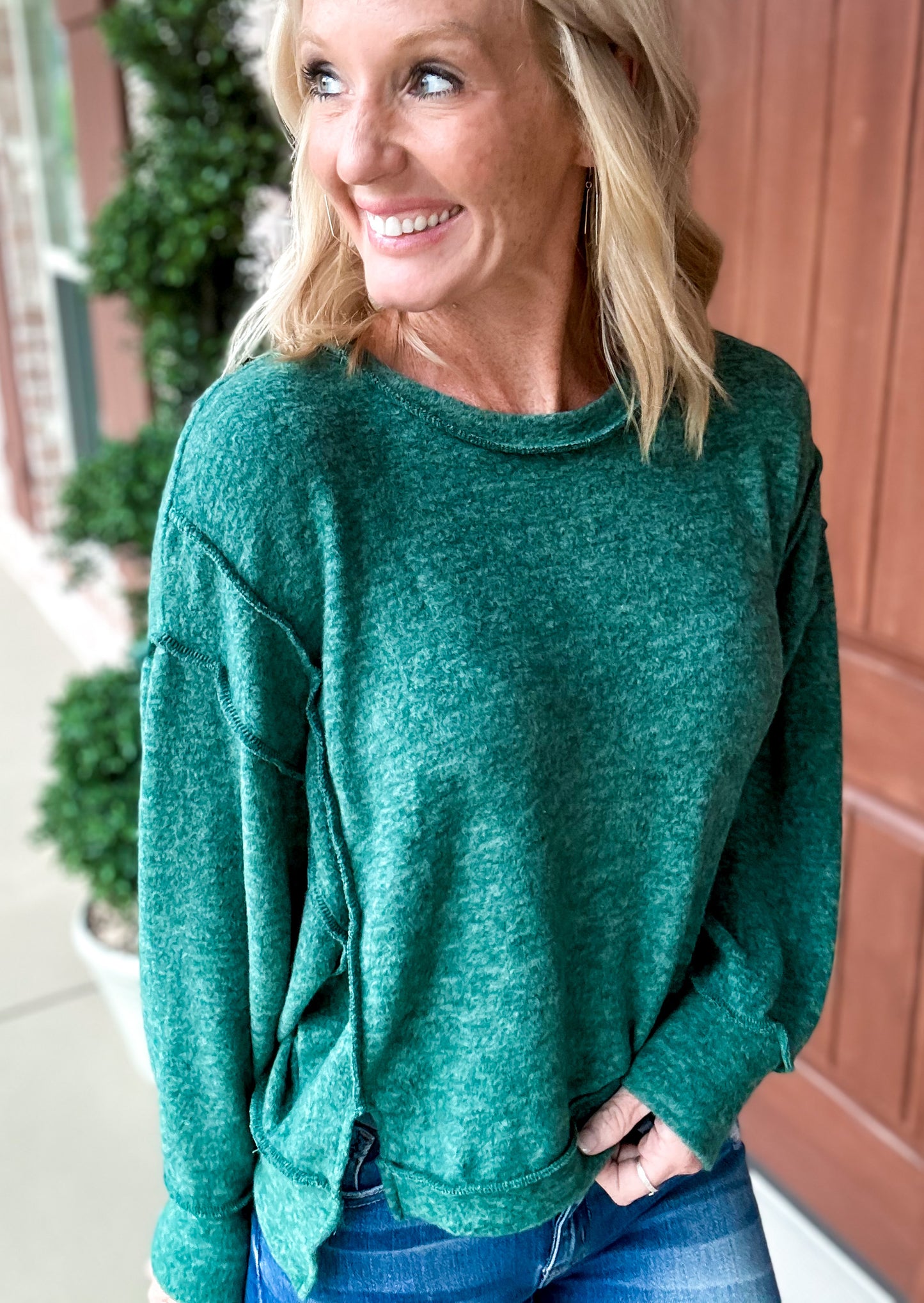 BOXY SOFT Cropped Side Slit Pullover
