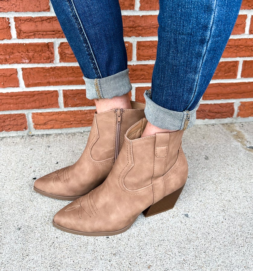 Autumn Vibes Ankle Mocha Bootie