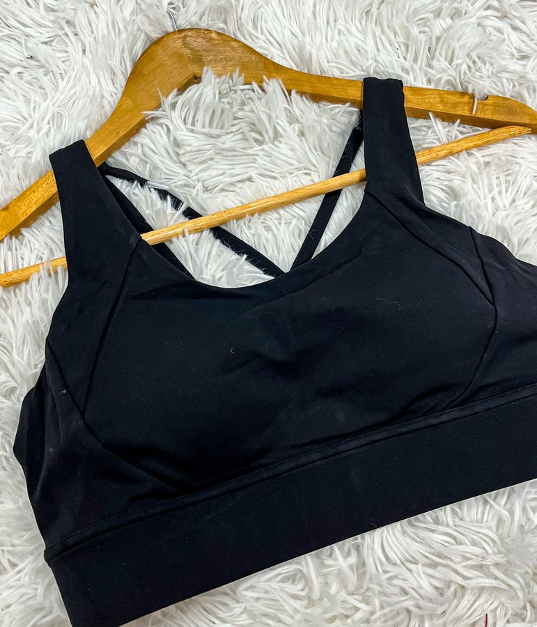 Twenty 17 Must Get Sports Bra: SEWN IN PADDING