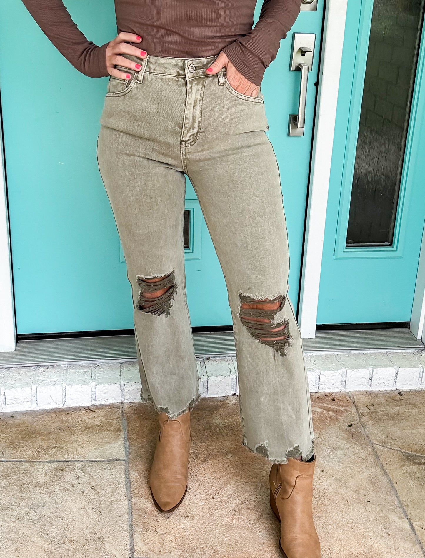 Savor The Stretchy Cropped Jeans -- FALL
