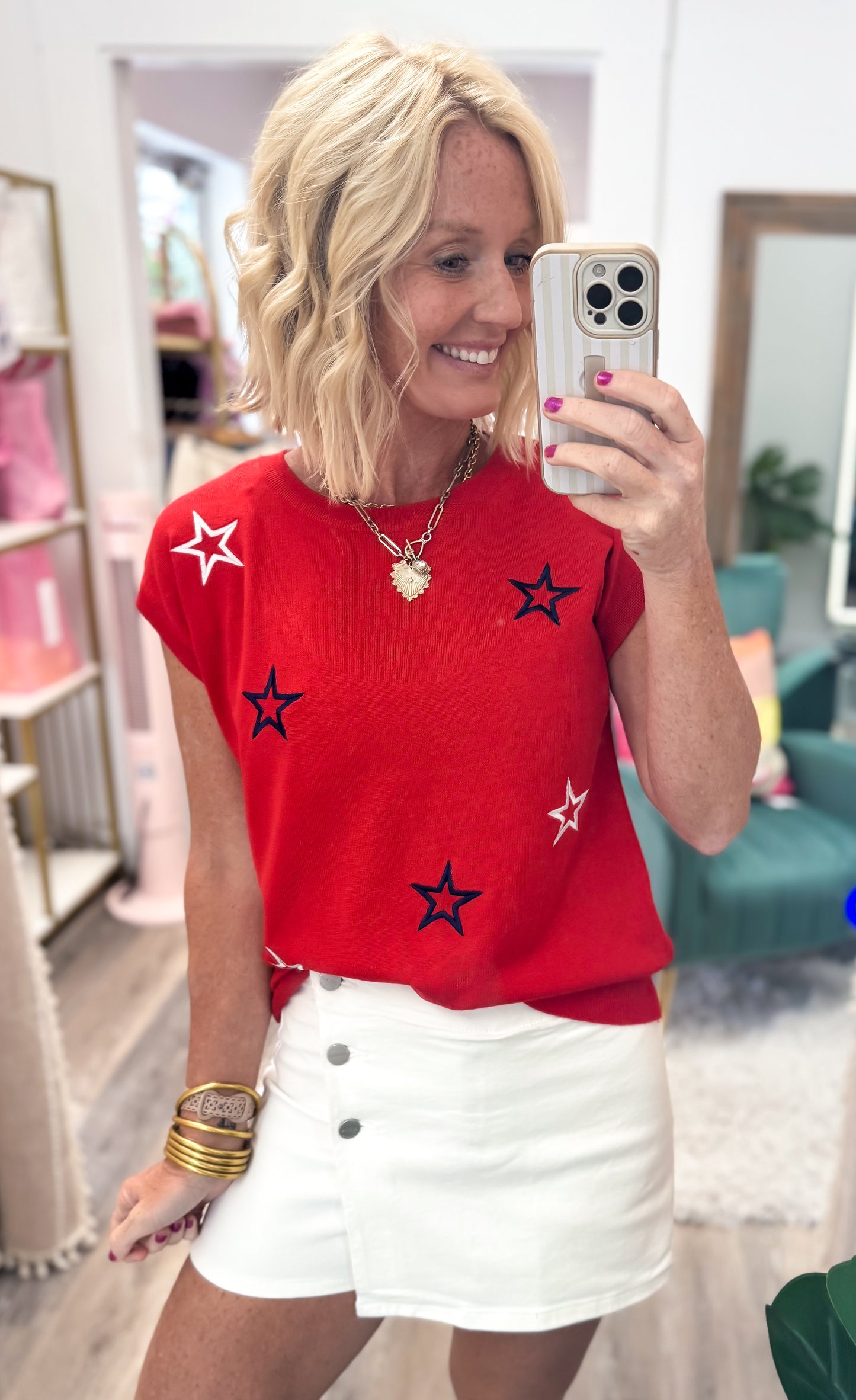 Stars In Red Top
