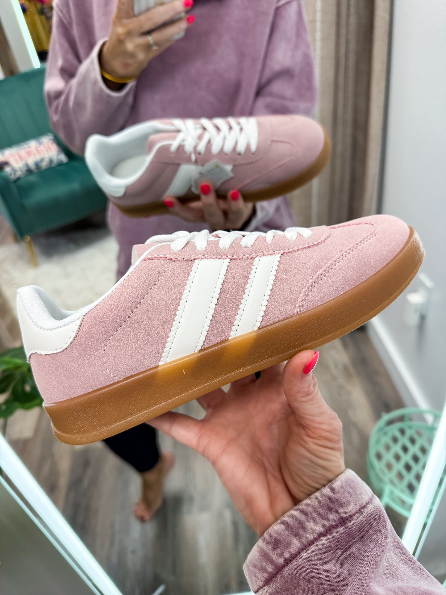 Pinky Babe Sneakers