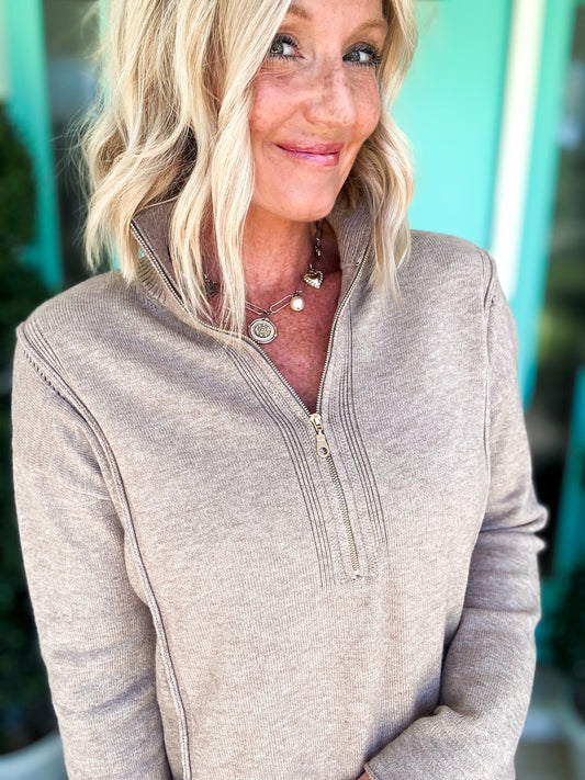 Main Event Pullover