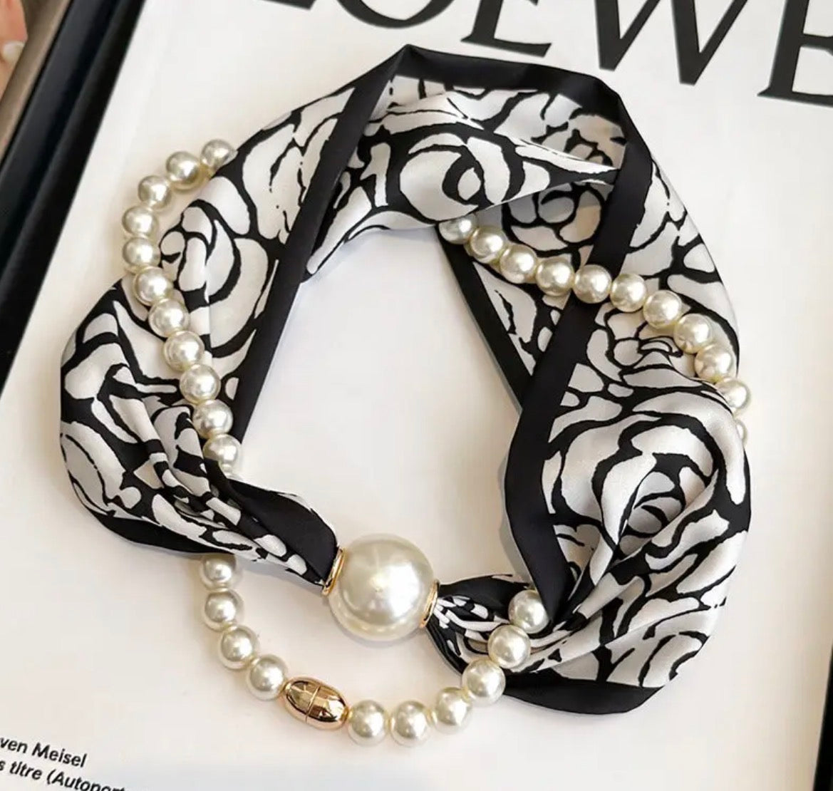 The Ensley Scarf Necklace *magnetic clasp*
