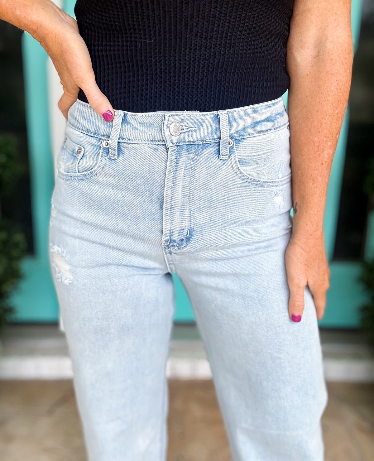 Airy Straight Jeans