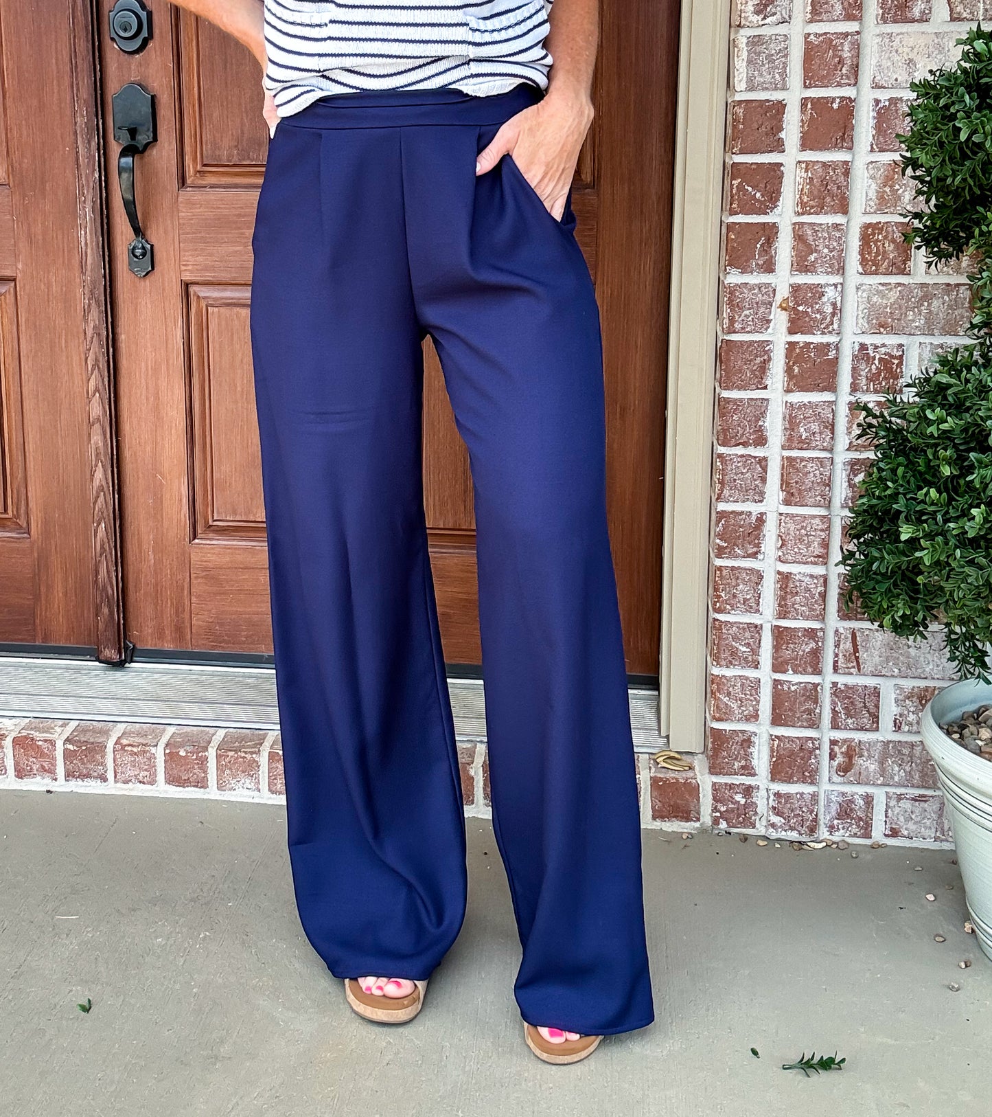 Almost 5 O’clock Stretchy Waist Dress Pants