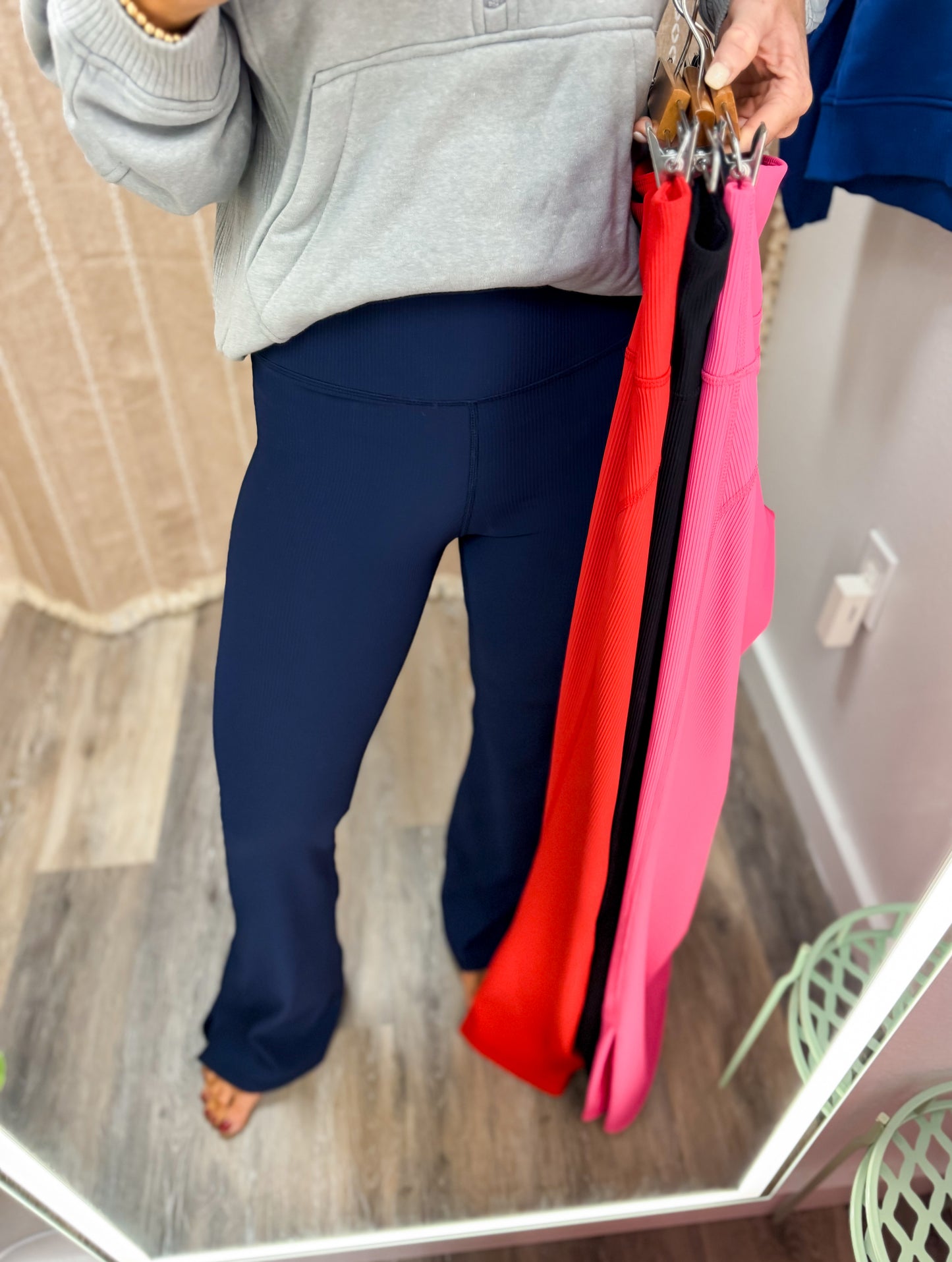 Ribbed Flow Flare Leggings