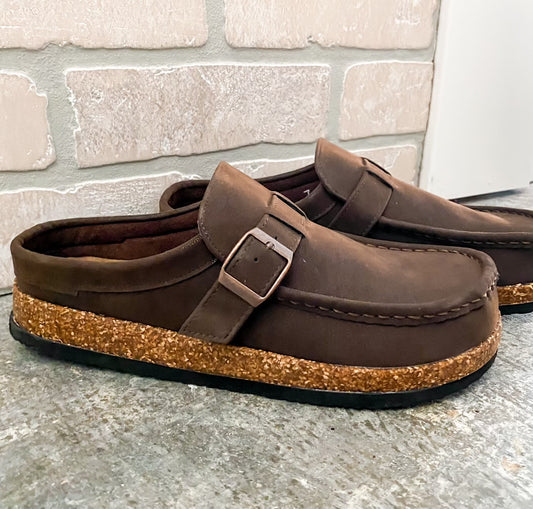 The Resse Slip on Shoes -- Dark Brown