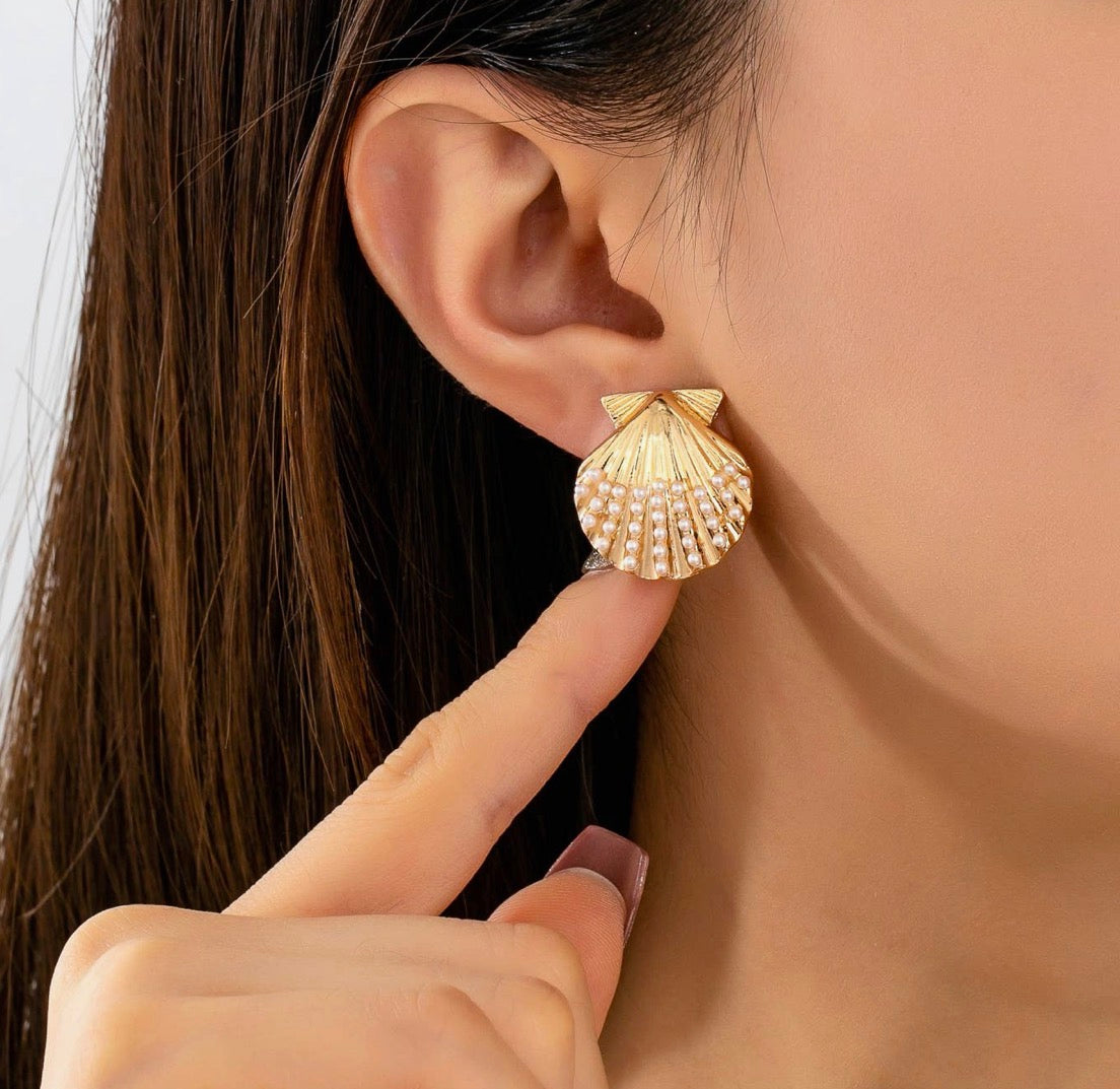 Scalloped Shell Pearl Earrings