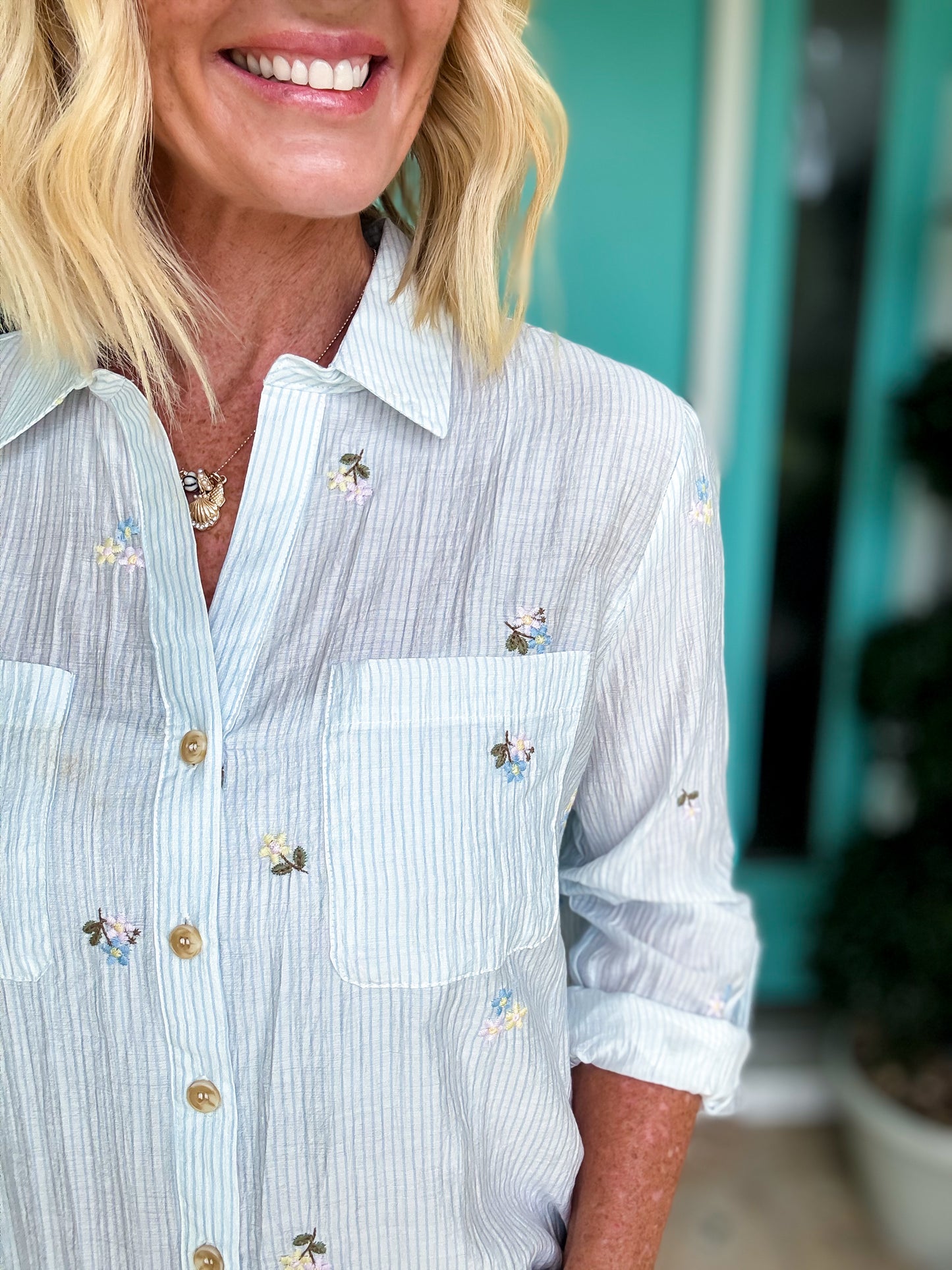 Petal Thread Blouse