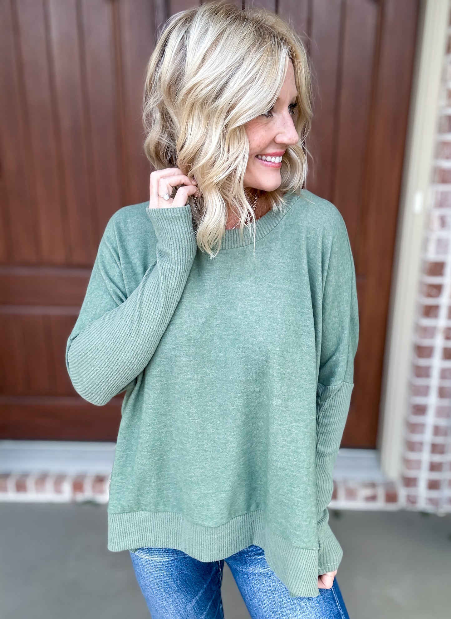 The Avery Long Sleeve Knit Top - Olive