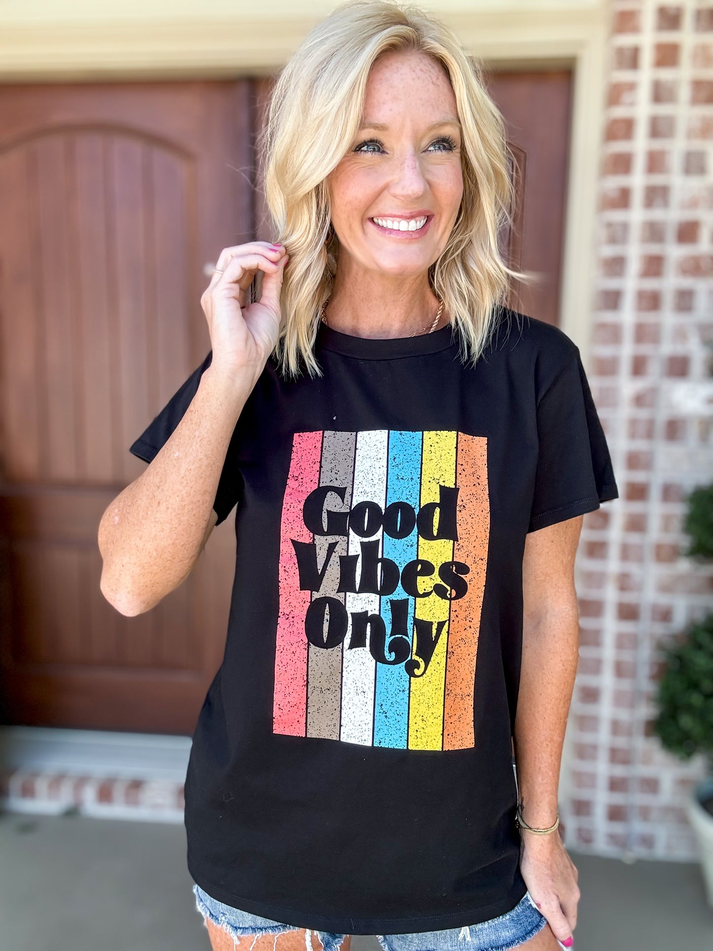 Good Vibes Only Tee