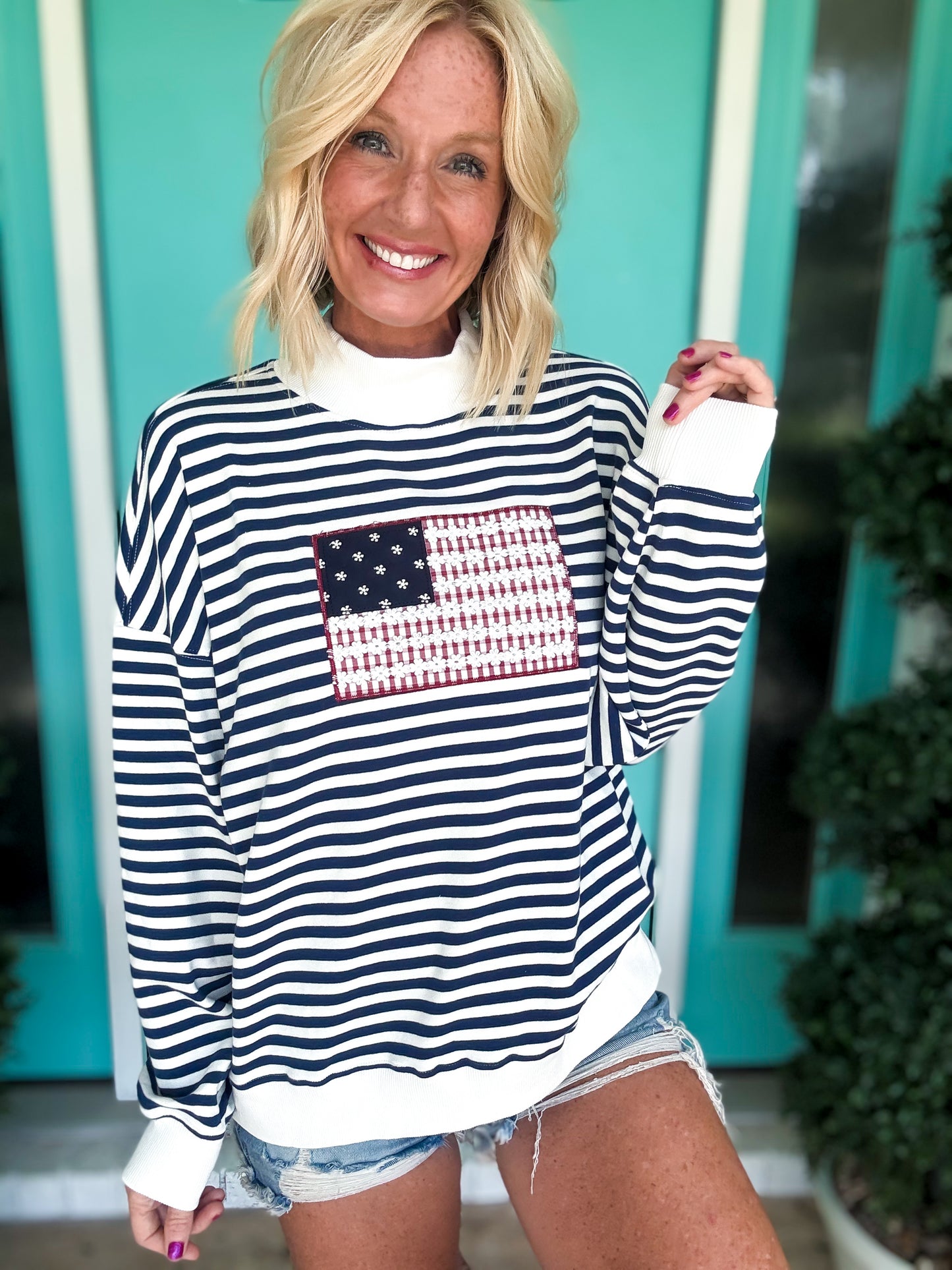 Floral USA Pullover