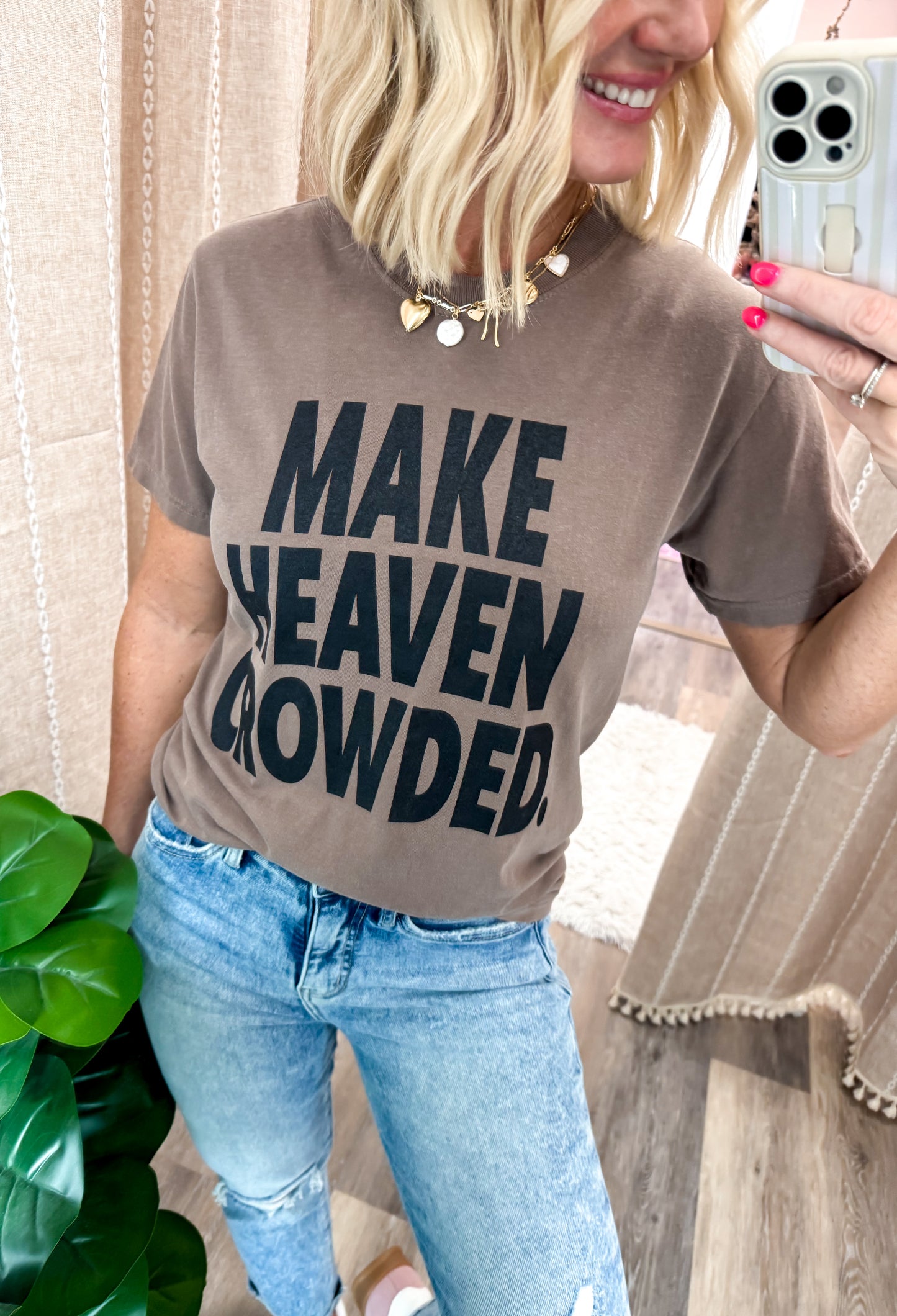 Bold Make Heaven Crowded Graphics