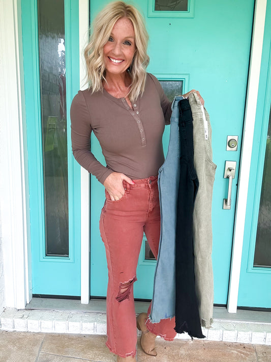 Savor The Stretchy Cropped Jeans -- FALL