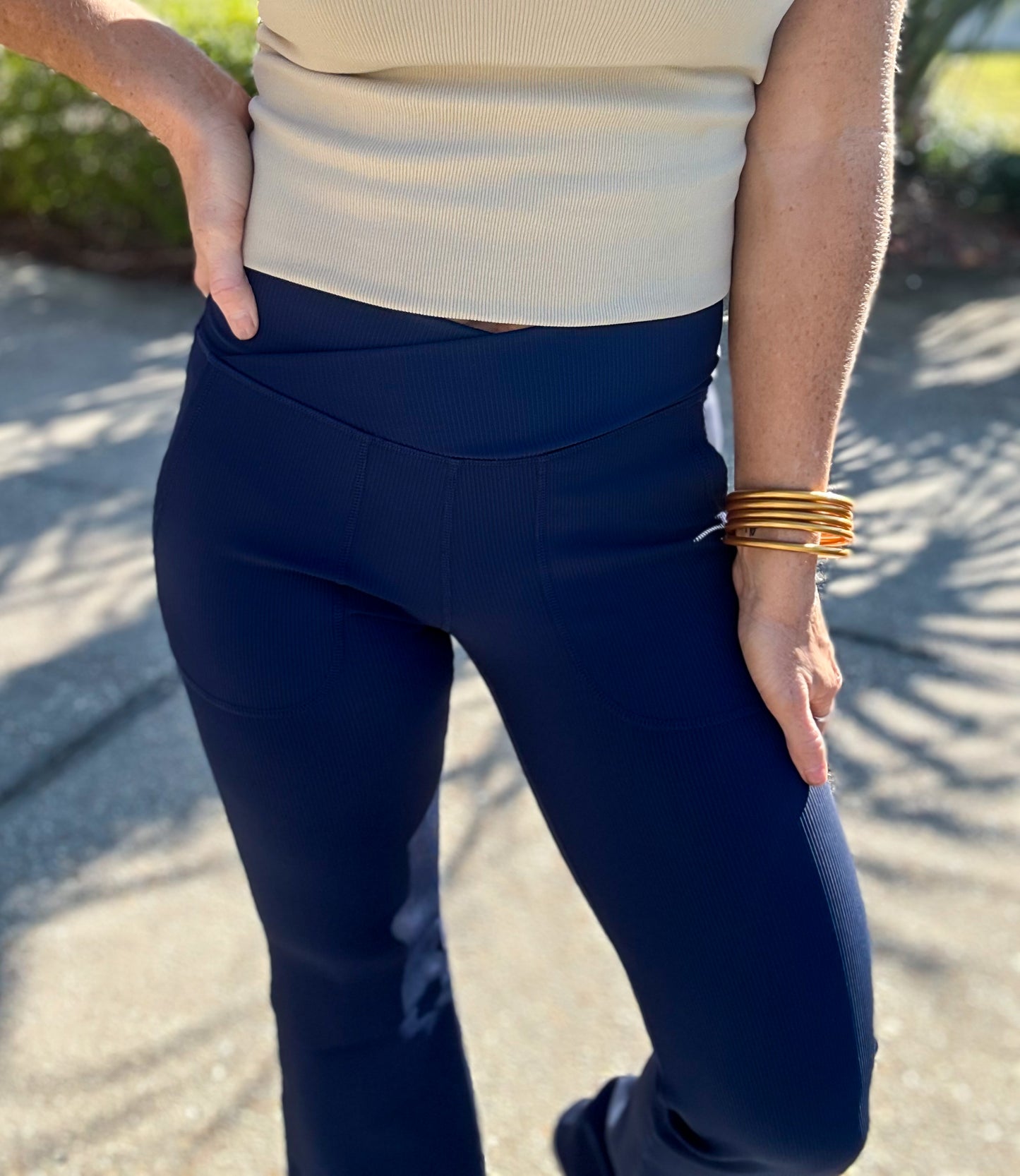 Ribbed V Waist Flared Leggings