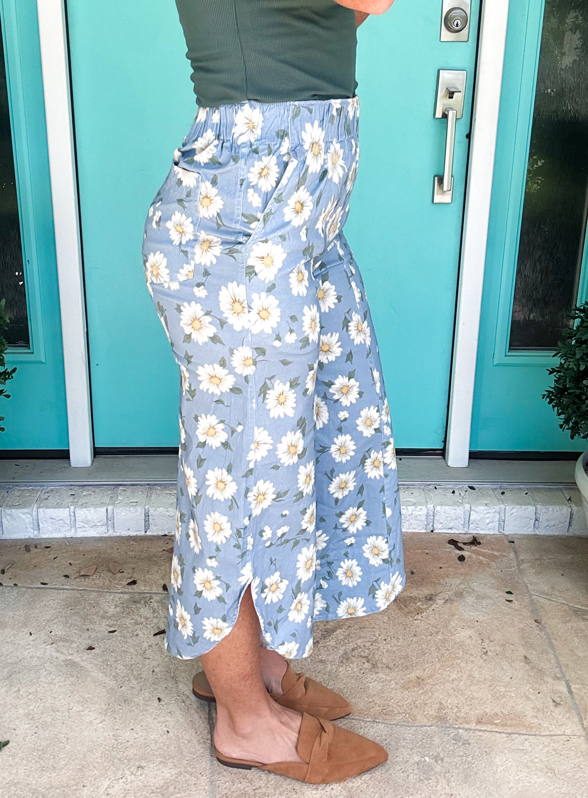 Worth The Hype Pants | Daisy