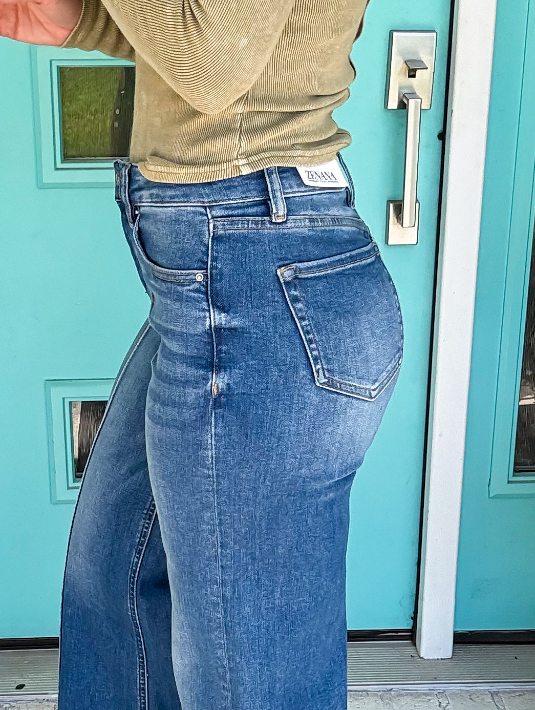 Cropped Pintuck Denim