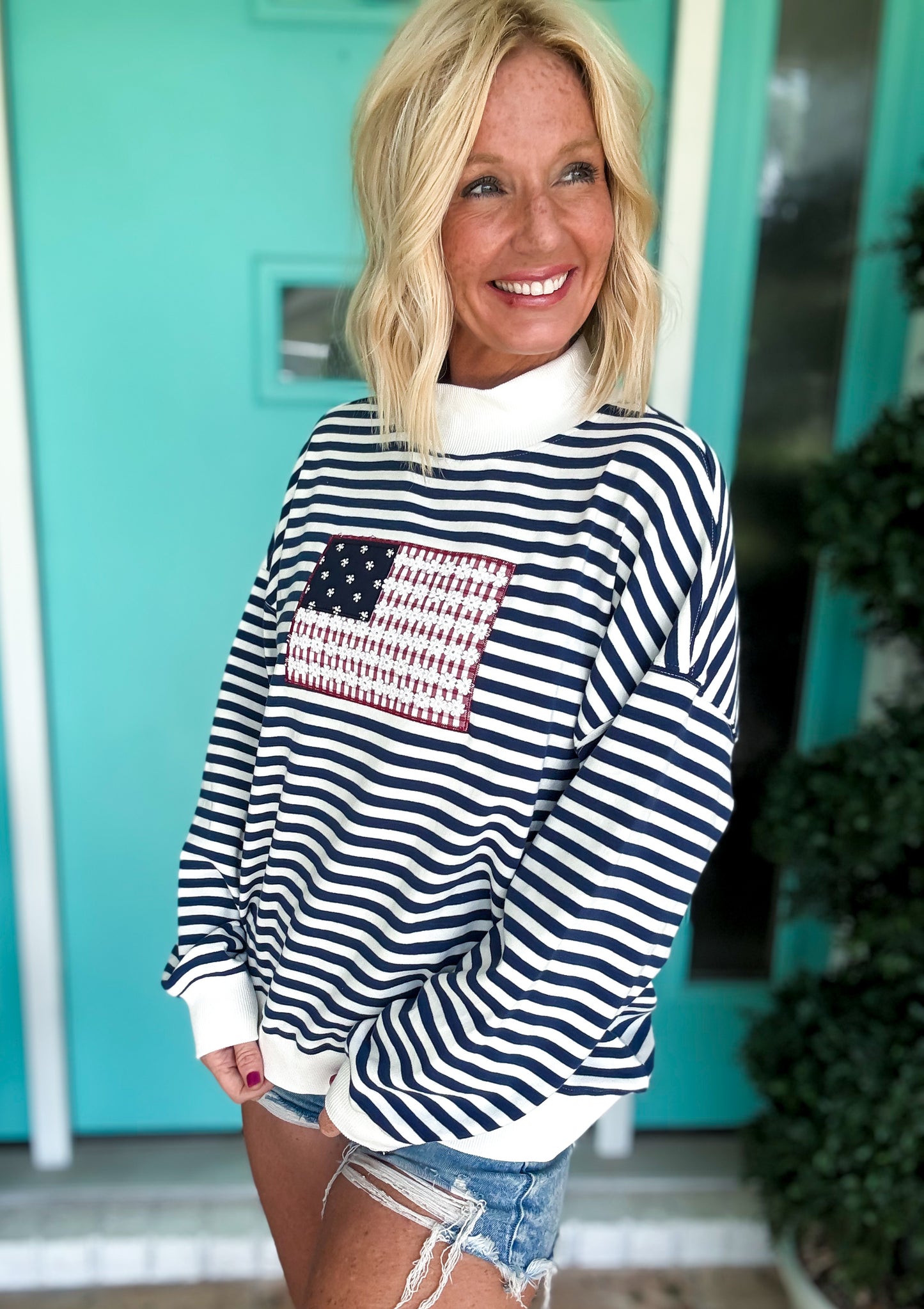Floral USA Pullover