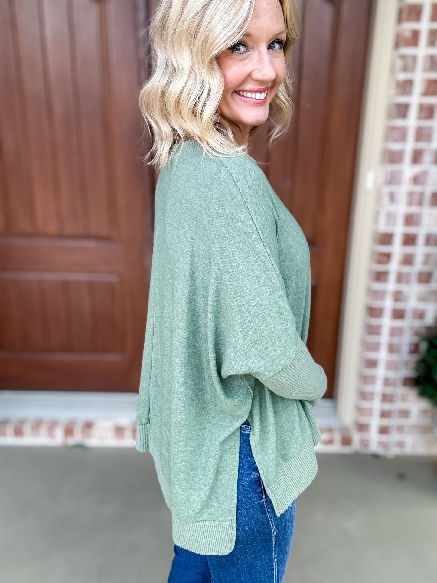 The Avery Long Sleeve Knit Top - Olive