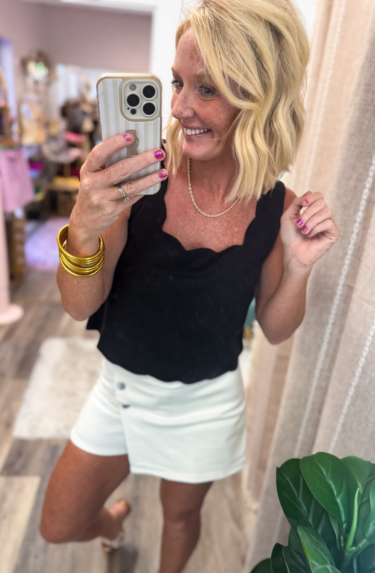 Black Linen Scallop Top