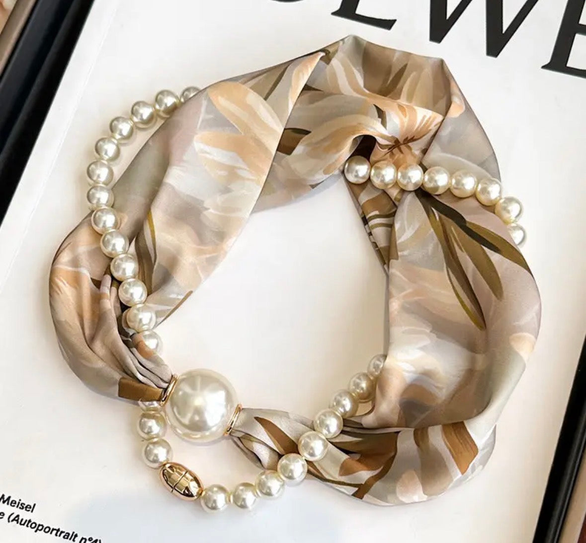 The Juliet Scarf Necklace |green+coffee *magnetic clasp*